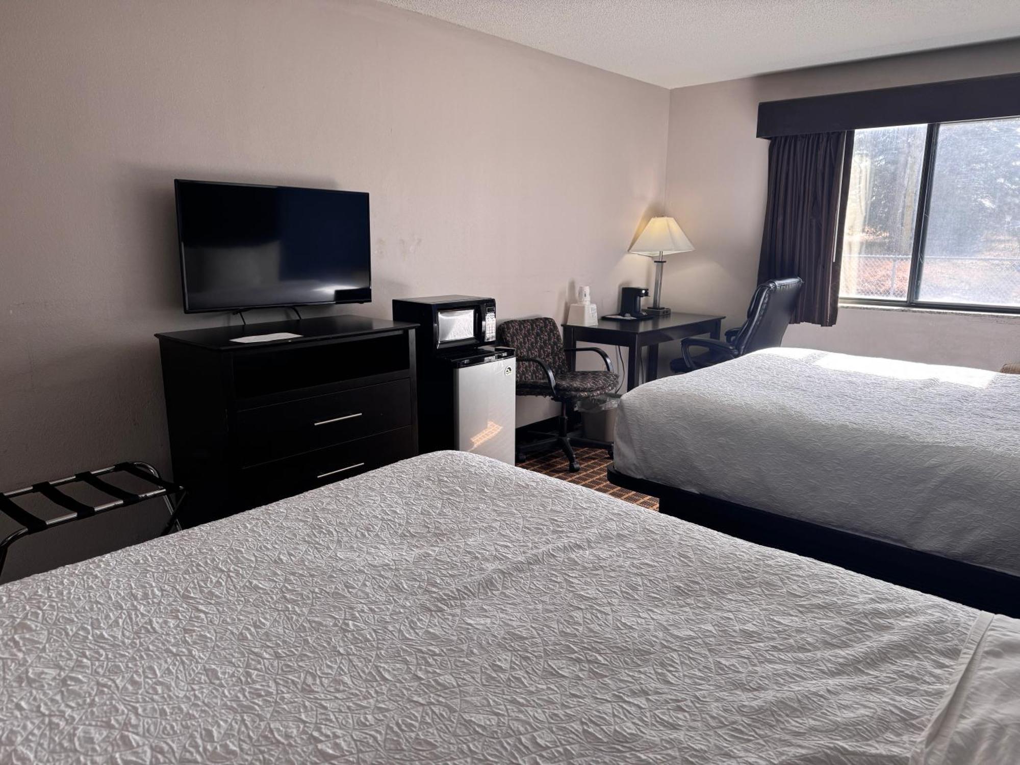Baymont Inn & Suites Richmond Экстерьер фото